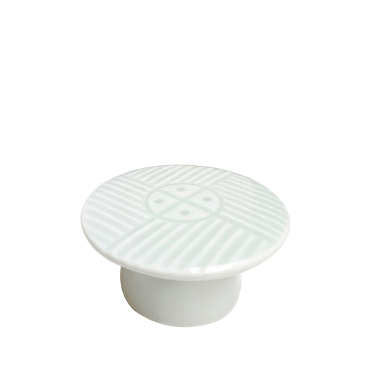"Suh Rim" Lid Holder - White Celadon